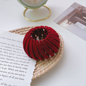 (🌲Early Christmas Sale 50% Off) Bird Nest Magic Hair Clip